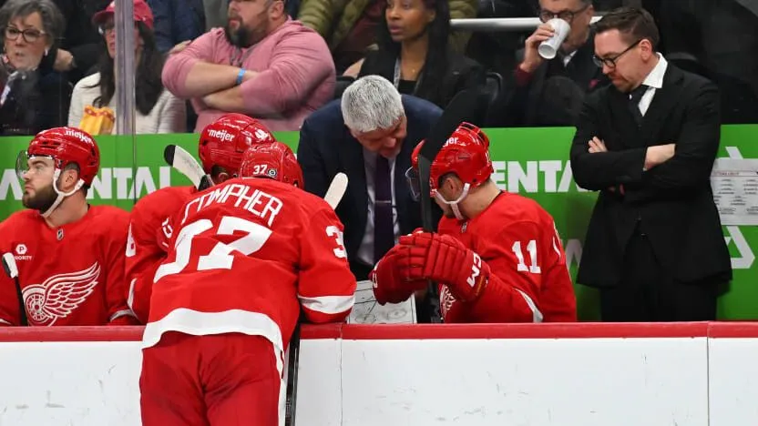 NHL EDGE stats: Coaching change sparks Red Wings